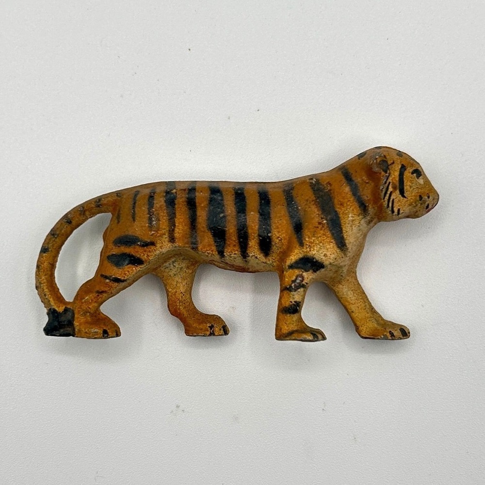 Vintage Wend-Al Tiger Figurine Hand Painted Aluminum Metal Animal Toy 3.25 Inch